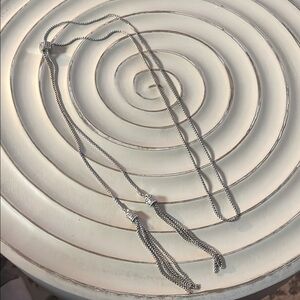 Elegant Silver Necklace with Linear Pendant